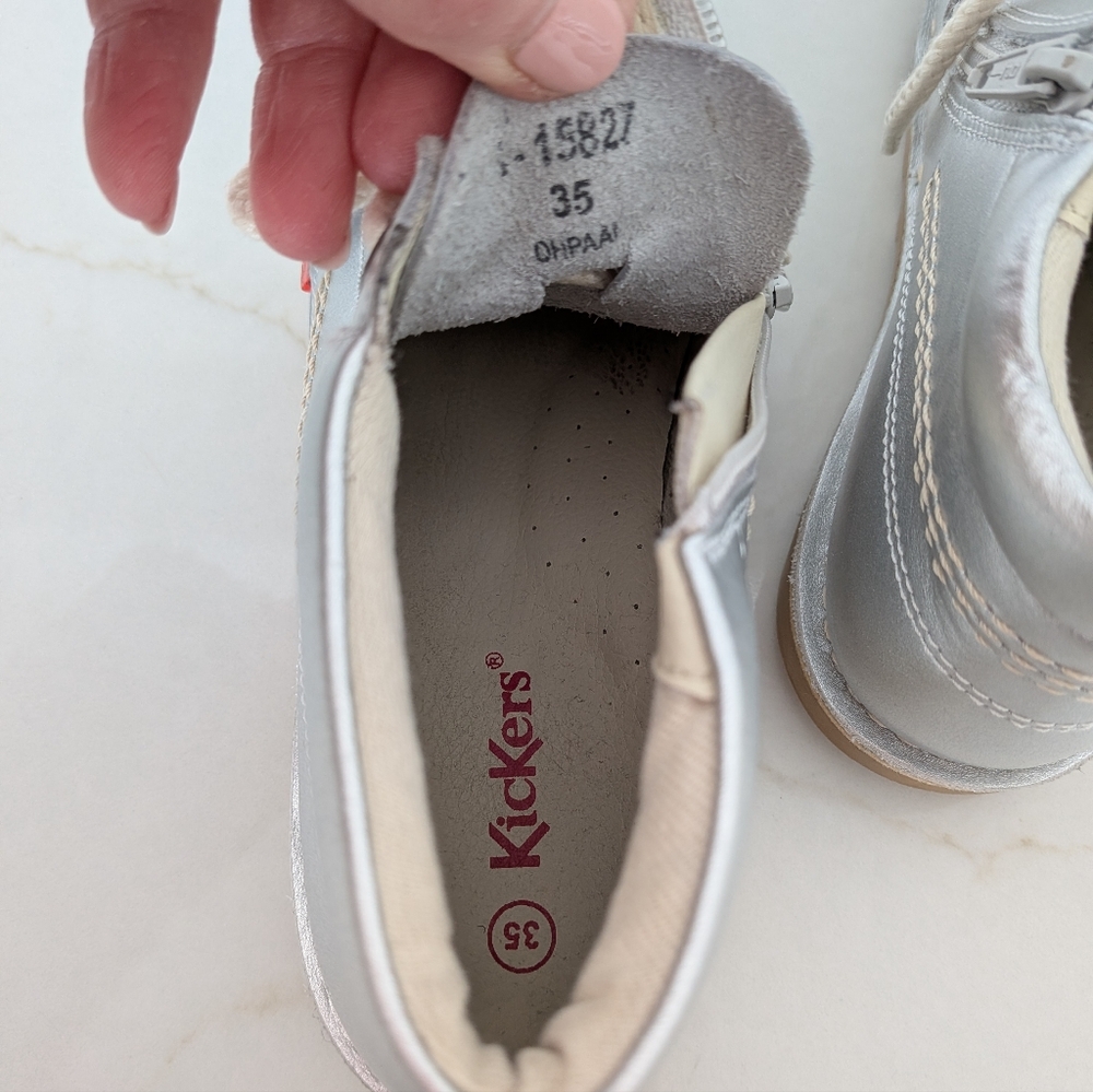 Kickers Metallic Silver Kids Boots - Like New - Picture 4 of 6